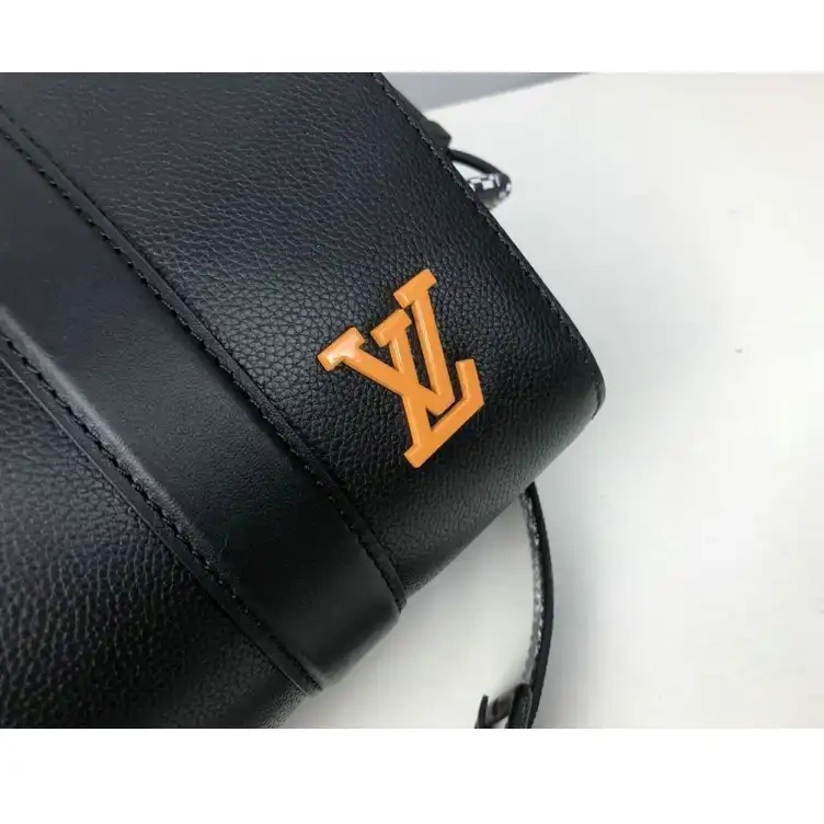 20DJ11111 Bag LV 0724